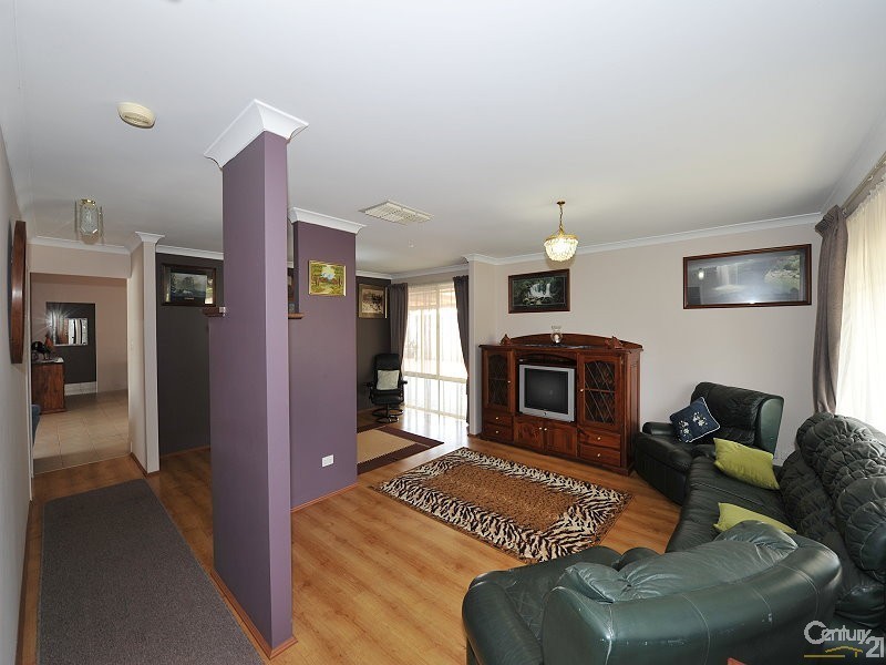 123 Steerforth Drive, Coodanup WA 6210