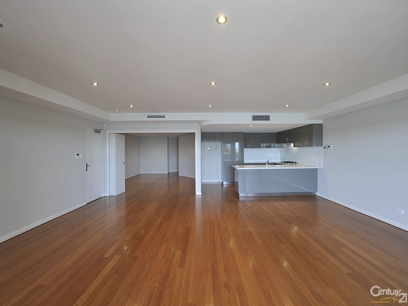 4/3 Galileo Loop, Mandurah WA 6210