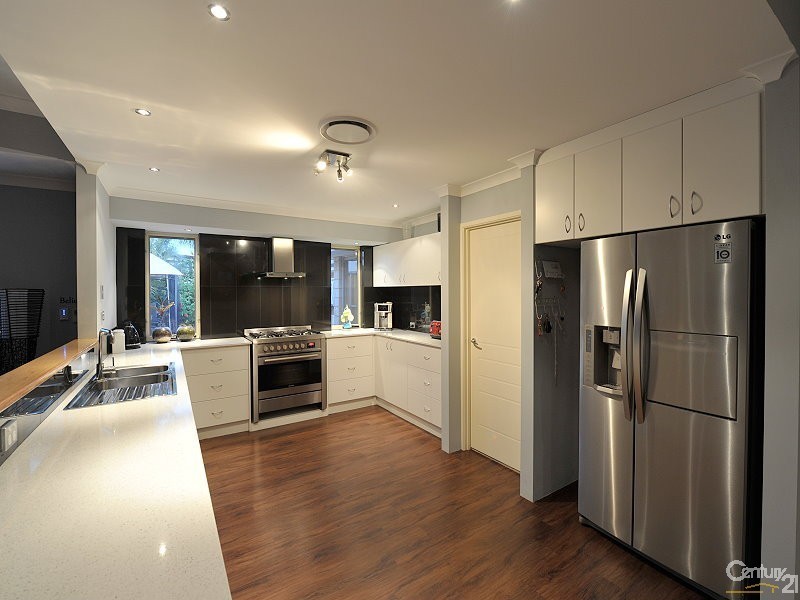 23 Ballard Meander, Lakelands WA 6180