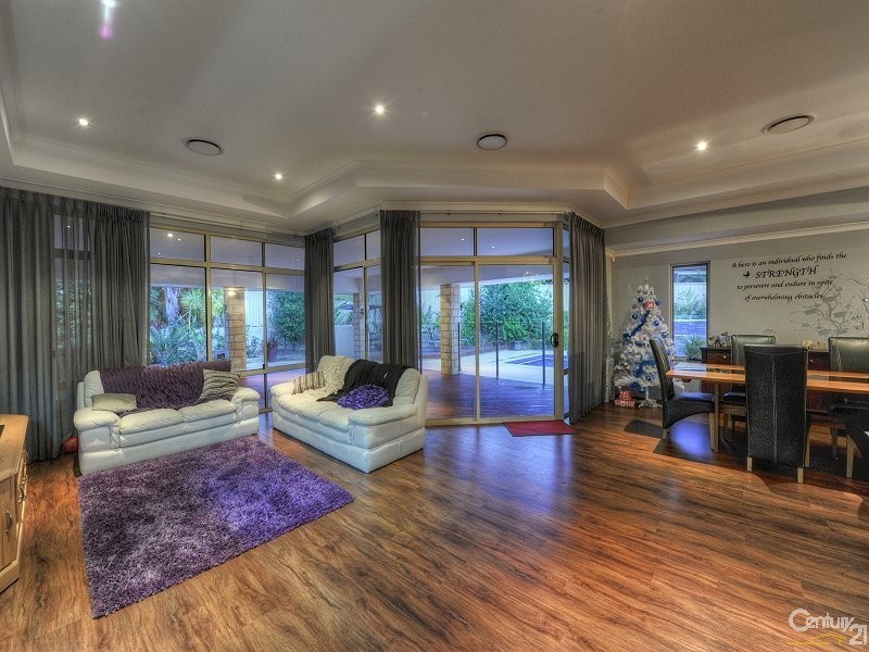 23 Ballard Meander, Lakelands WA 6180