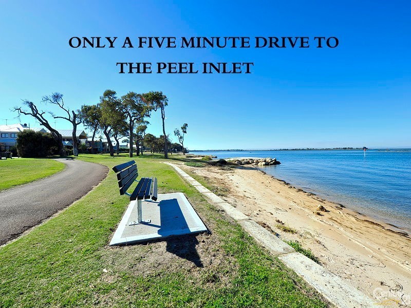 2 Kent Close, Halls Head WA 6210