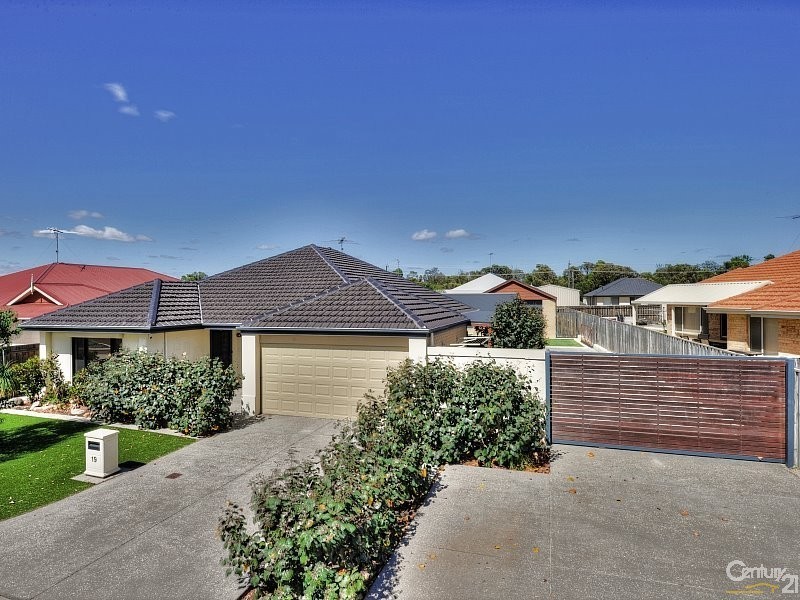 19 Blue Wren Gardens, Coodanup WA 6210