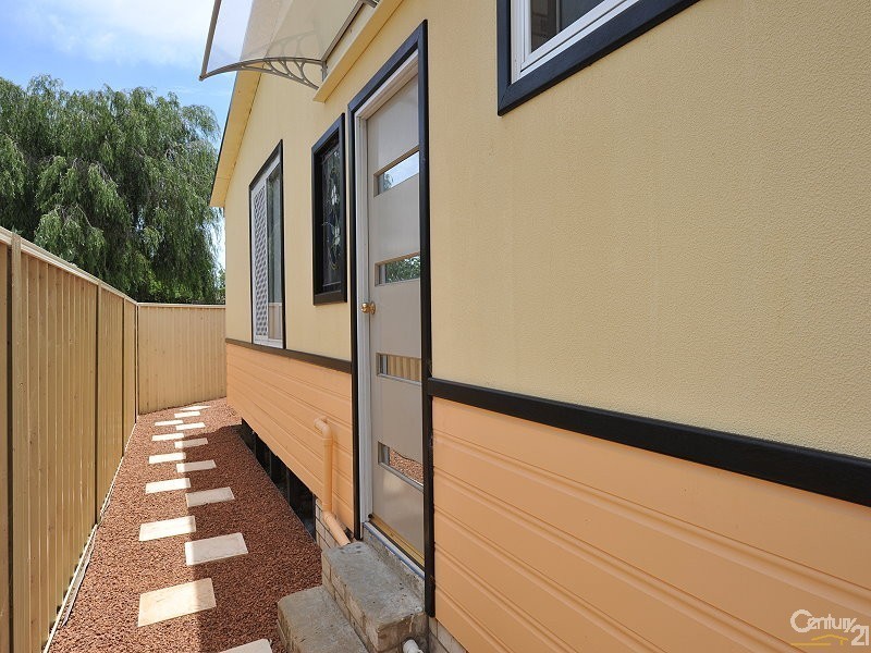 41 Derek Road, Coodanup WA 6210