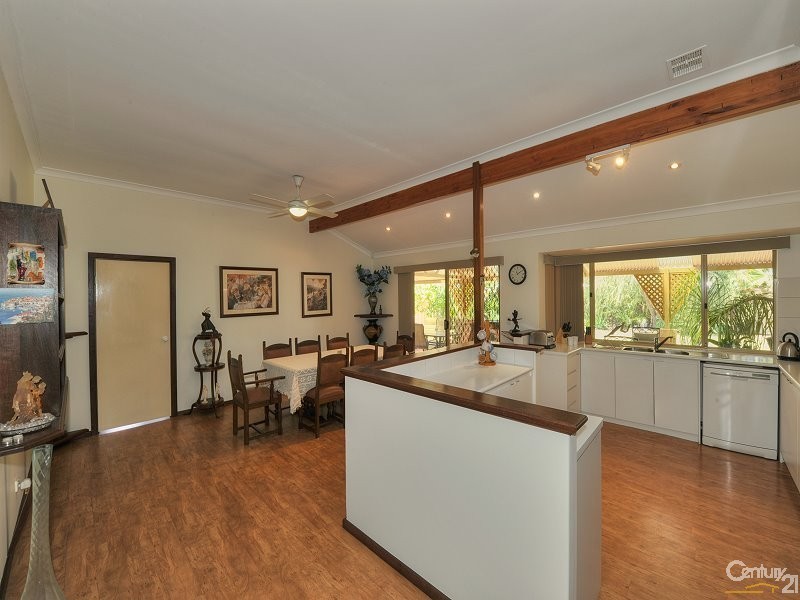 5  Telita Court, Coodanup WA 6210