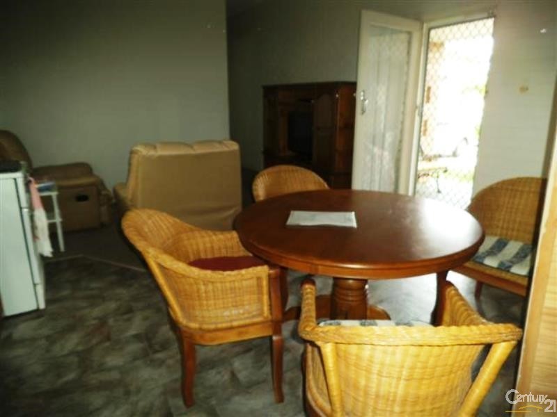 2/34 Janis Street, Halls Head WA 6210