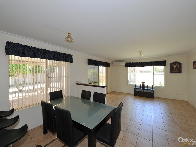 5 Parakeet Place, Greenfields WA 6210