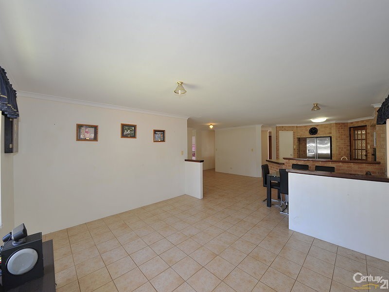 5 Parakeet Place, Greenfields WA 6210
