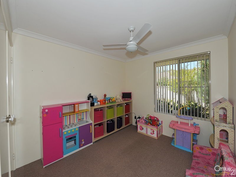 5 Parakeet Place, Greenfields WA 6210