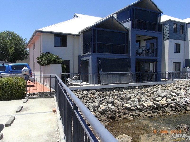 40/206 Mary Street, Halls Head WA 6210