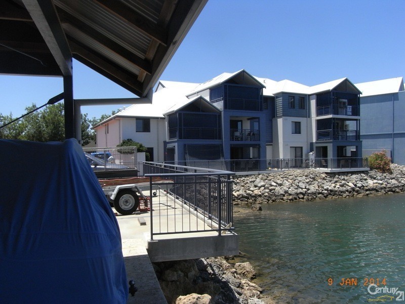 40/206 Mary Street, Halls Head WA 6210
