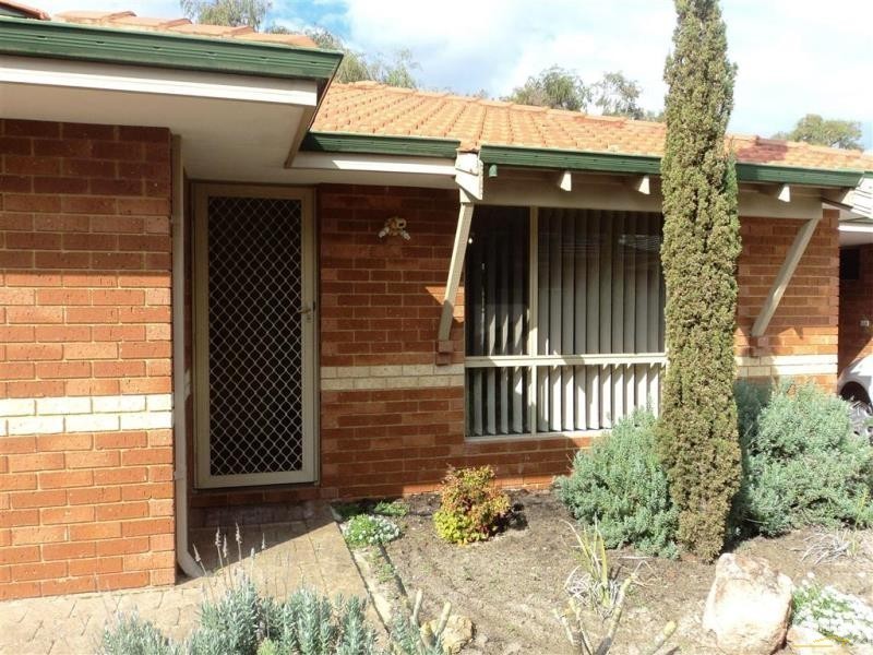 2/18 Henson Street, Silver Sands WA 6210