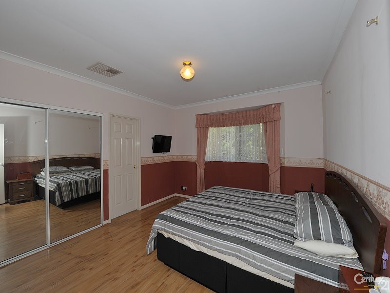 42 Perseus Road, Silver Sands WA 6210