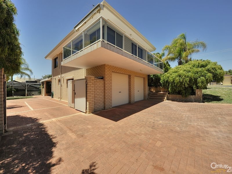 42 Perseus Road, Silver Sands WA 6210