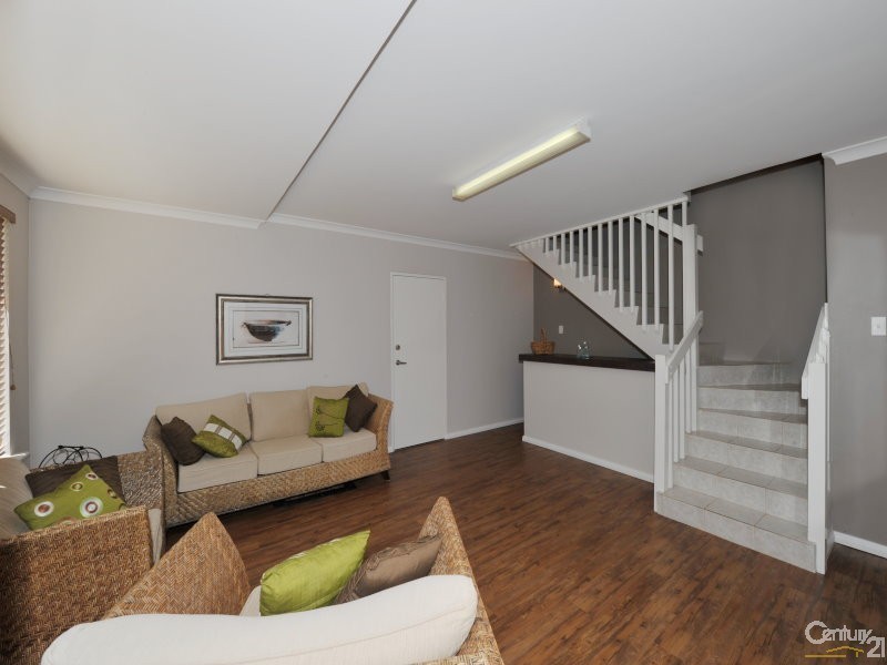 23 Collier Street, Silver Sands WA 6210