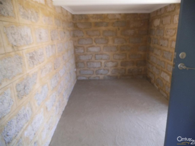 4 Lotus Street, Madora Bay WA 6210