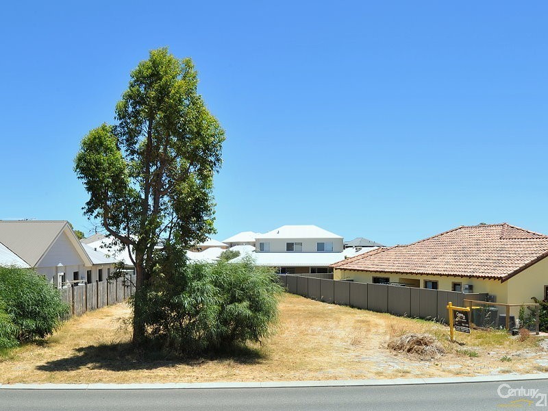 90 Hudson Drive, Dudley Park WA 6210