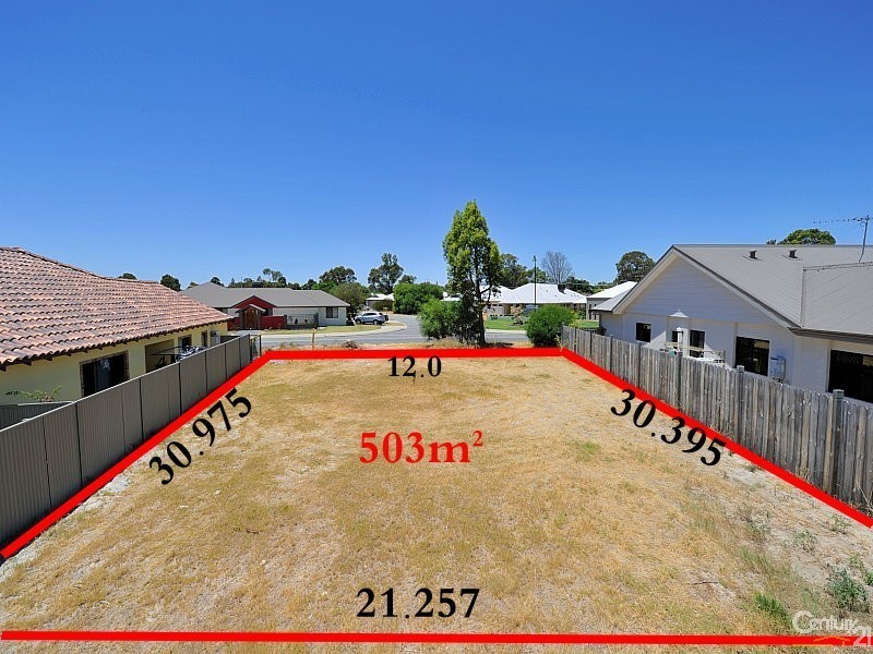 90 Hudson Drive, Dudley Park WA 6210