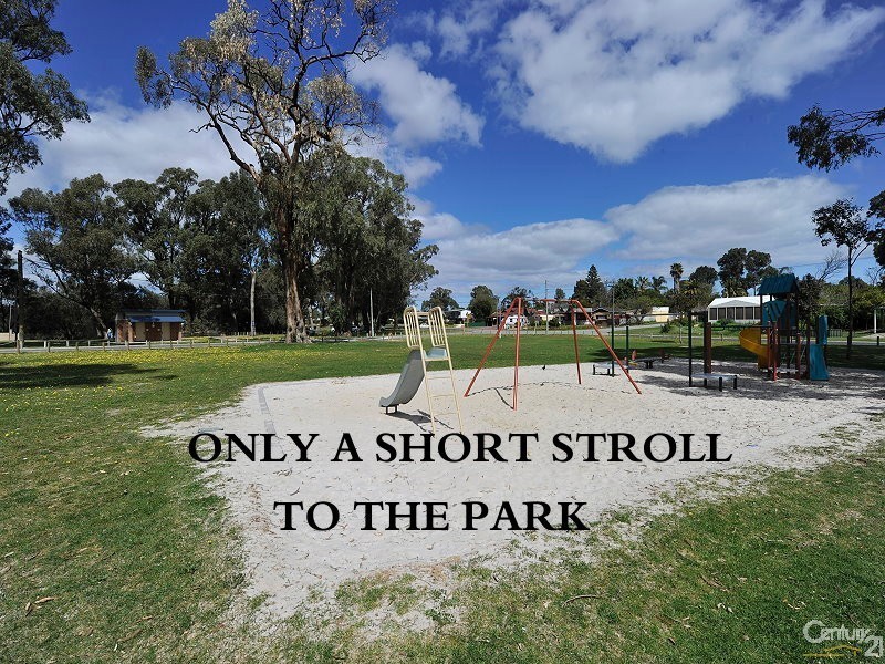 3  Walya Place, Greenfields WA 6210