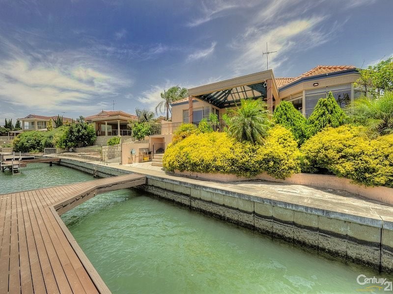 8 Reverie Mews, Halls Head WA 6210