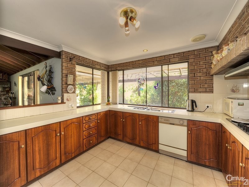 38 Hickman Road, Silver Sands WA 6210
