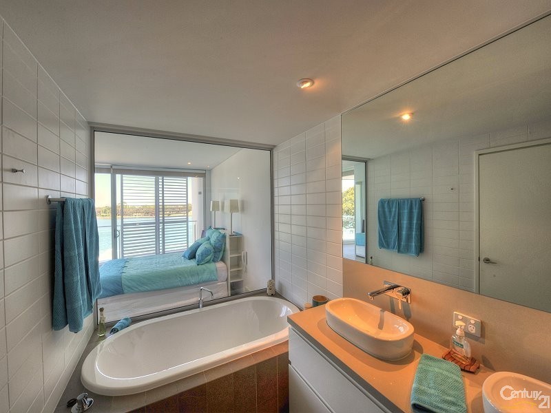 401/5 Marco Polo Drive, Mandurah WA 6210