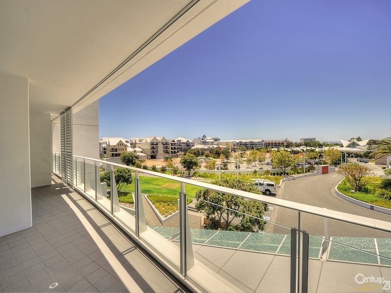401/5 Marco Polo Drive, Mandurah WA 6210