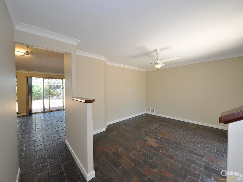 11 Grimsel Court, Coodanup WA 6210