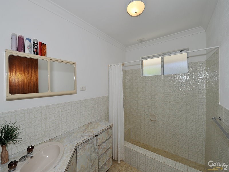 44 Challenger Road, Madora Bay WA 6210