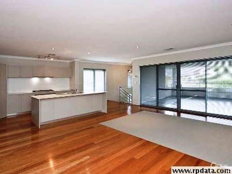 4/100 Ormsby Terrace, Mandurah WA 6210