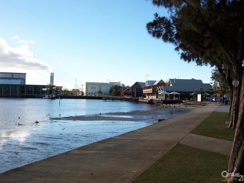 43 Cambria Island Retreat, Halls Head WA 6210