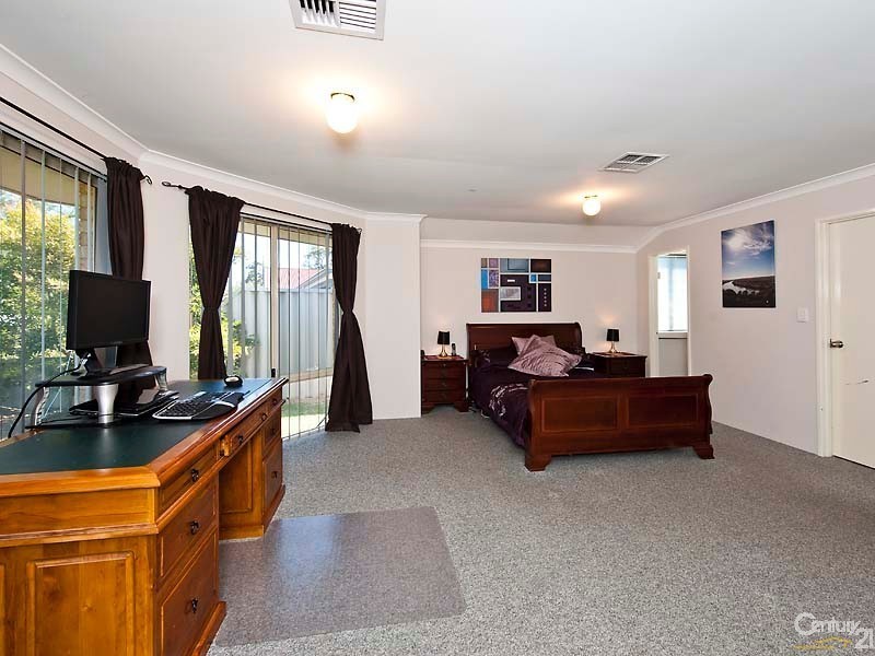 5 Cherrytree Court, Greenfields WA 6210