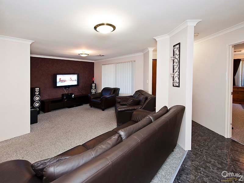 5 Cherrytree Court, Greenfields WA 6210