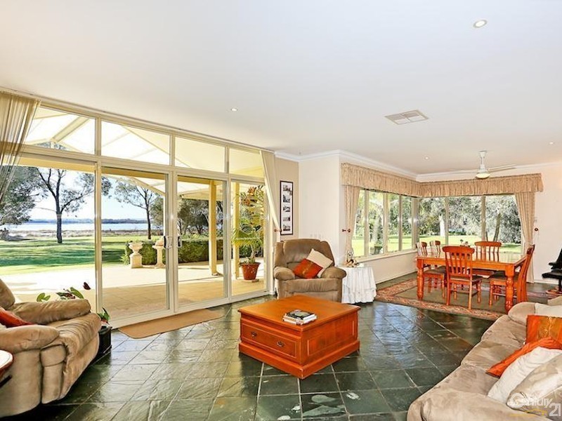 20 Bulara Road, Mandurah WA 6210