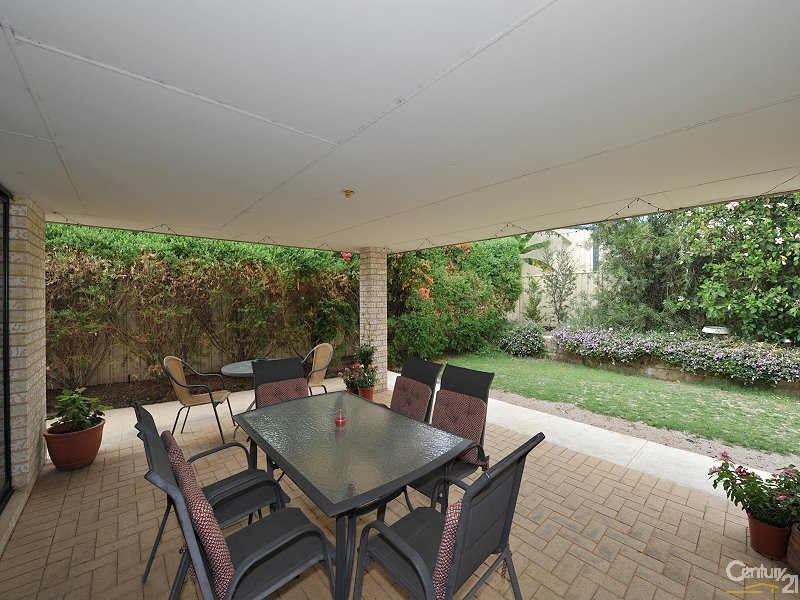 38 Ravendale Drive, Dudley Park WA 6210