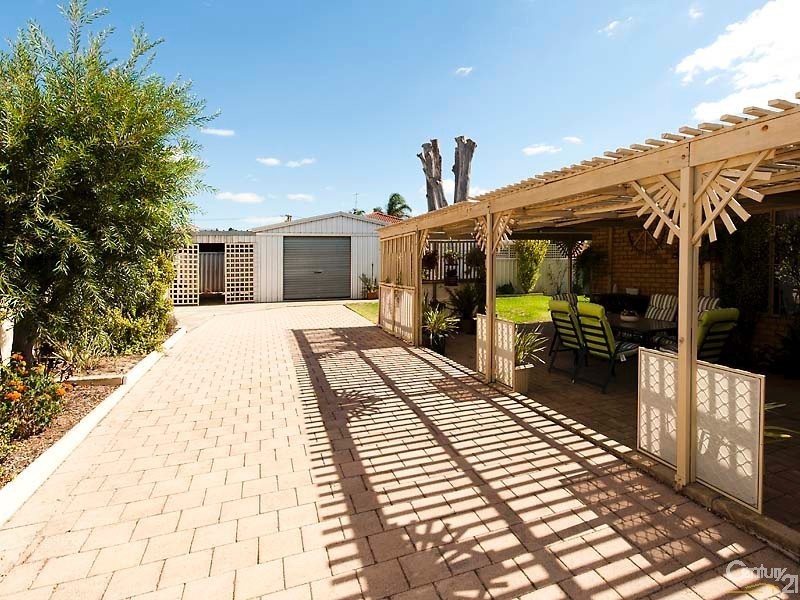 88 Mississippi Drive, Greenfields WA 6210