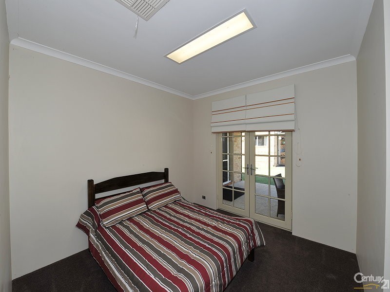 10 Blue Wren Gardens, Coodanup WA 6210