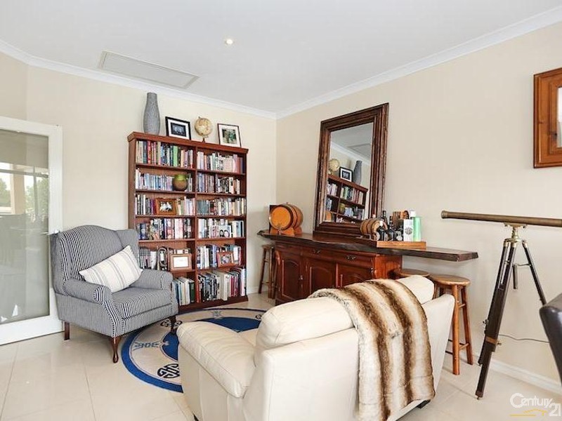 29 Starfire Close, Halls Head WA 6210