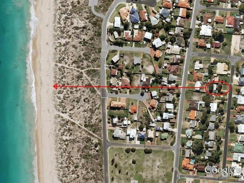 16 Lochinvar Street, Madora Bay WA 6210