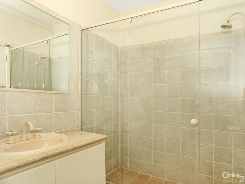 8 Jacaranda Drive, North Yunderup WA 6208