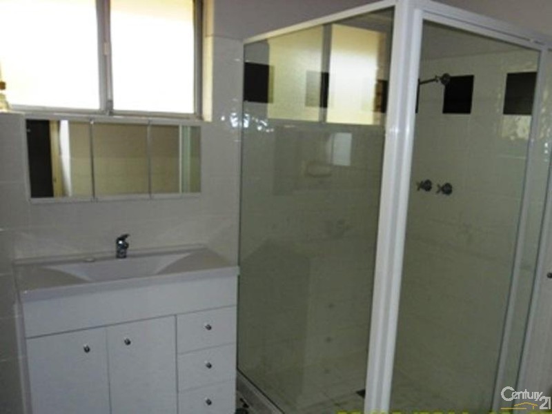 40 Peter Street, Halls Head WA 6210