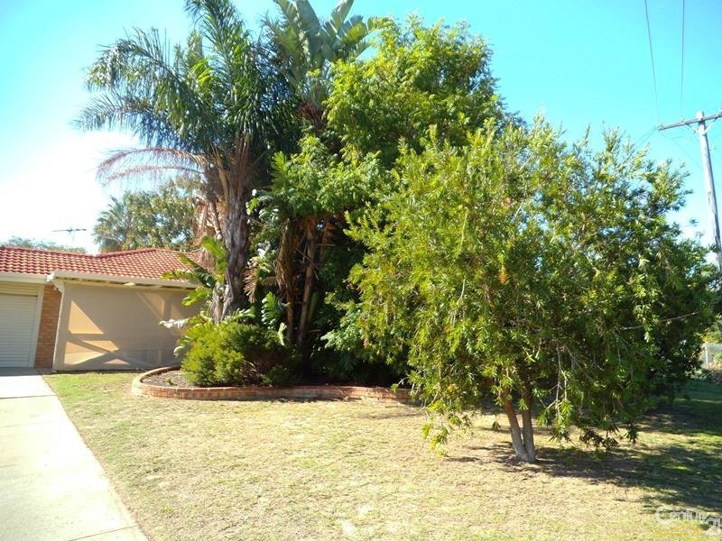 25 Gavarnie Way, Coodanup WA 6210