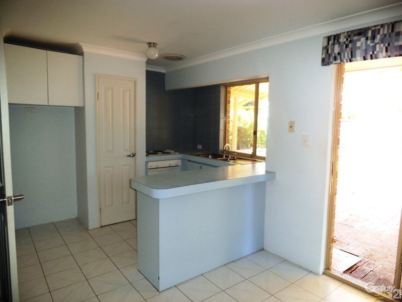 25 Gavarnie Way, Coodanup WA 6210