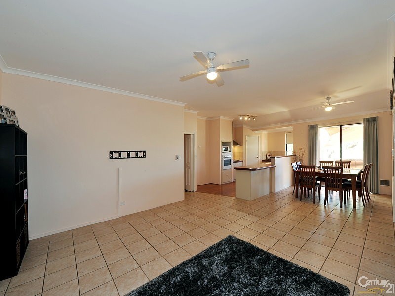 13 Winya Way, Falcon WA 6210