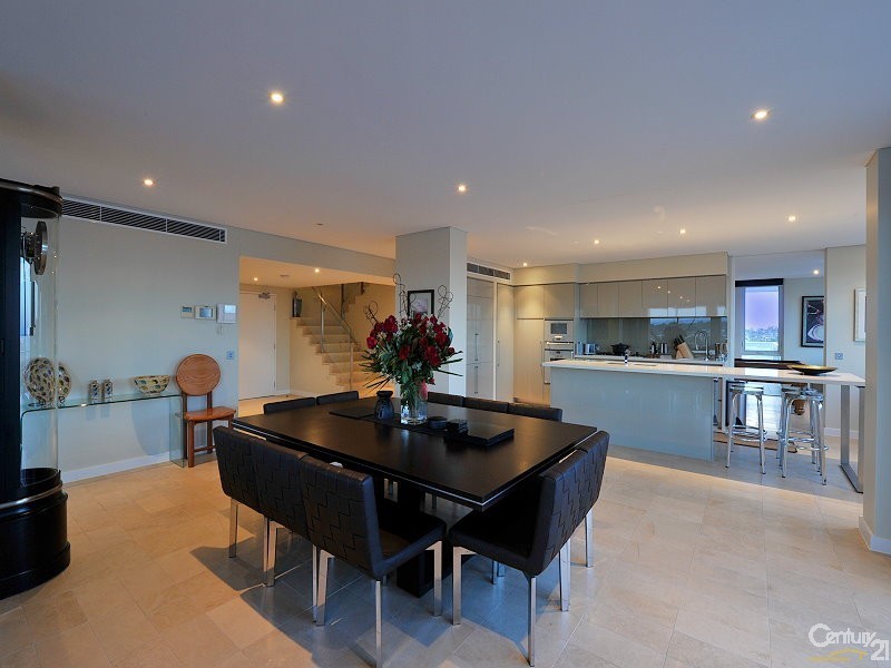 704/1 Marco Polo Drive, Mandurah WA 6210