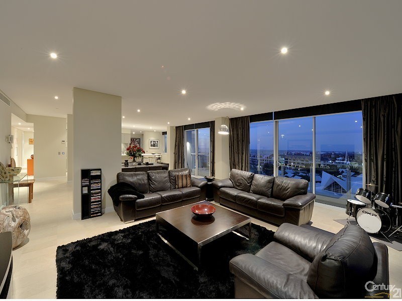 704/1 Marco Polo Drive, Mandurah WA 6210