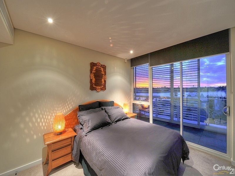 704/1 Marco Polo Drive, Mandurah WA 6210