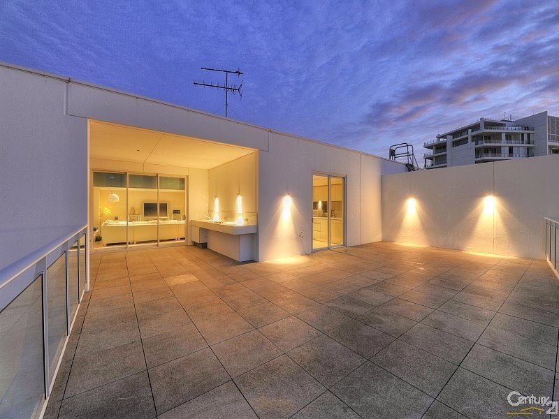 704/1 Marco Polo Drive, Mandurah WA 6210