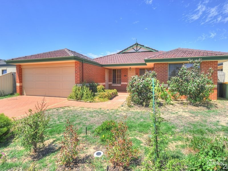 38 Albina Chase, Lakelands WA 6180