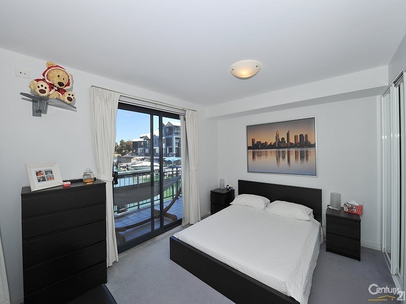 24/206 Mary Street, Halls Head WA 6210