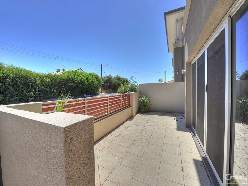 3/100 Ormsby Terrace, Mandurah WA 6210